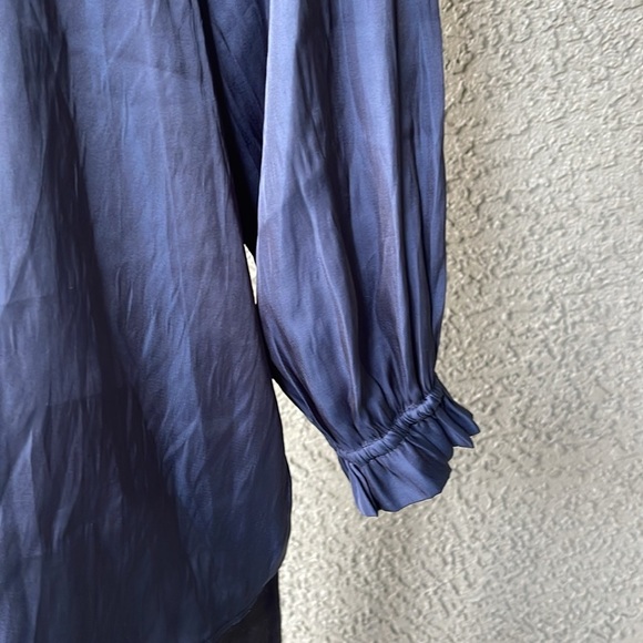 No.051 Lucky Brand Midnight Blue Long Sleeve Top - Picture 3 of 7